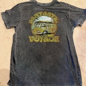 Gray/black Vantastic Voyage t-shirt